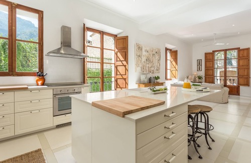 Soller Villa | Villa histórica, Sóller central, piscina privada (calefacción opcional), estacionamiento
