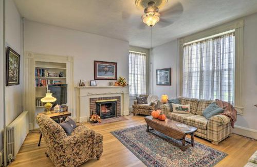 Moorefield Casa | Historic West Virginia Home Built in 1854!