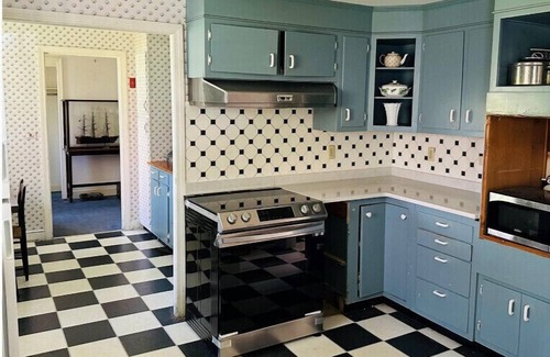 Yarmouth Port Casa | Historic Yarmouth Hilltop Home w/ Marsh View & A/C