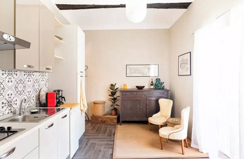 Asti Apartamento | Historical Center: Ca' Balenga, comfort & design