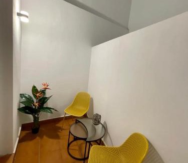 San Felipe Neri Apartamento | Historical centre! private TERRACE & GYM-near public parking