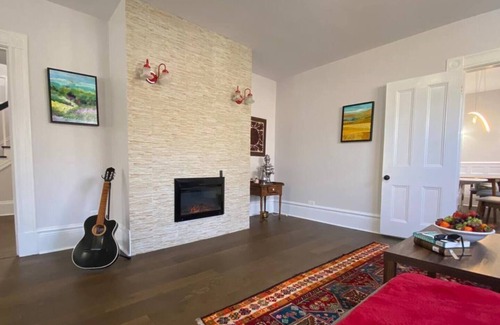 Sydney Casa | Historical Charm, Modern Comfort