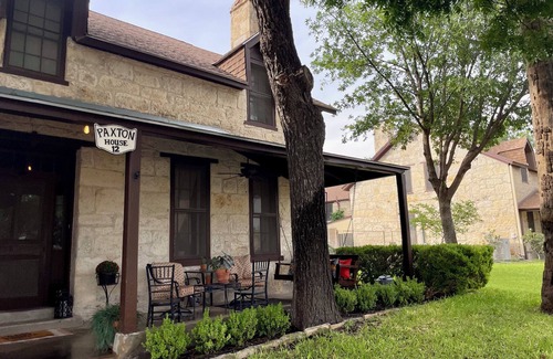Brackettville Casa | Historical Home located on Fort Clark Springs-Brackettville, Texas- Pet Friendly