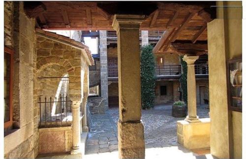 Fontanella Apartamento | Historical House Medieval Abbey - Al Chiostro