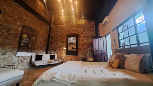 Santa Ana Apartamento | Historical Loft in Santa Ana: The Soul of Panama