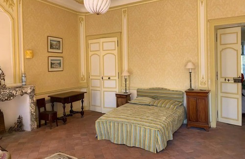 Montpeyroux Casa | Listed village house, shaded garden, swimming pool