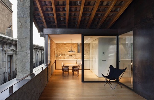 Barri Vell Casa | Historical stone house renovated with modern style