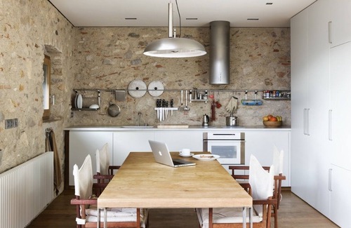 Barri Vell Casa | Historical stone house renovated with modern style