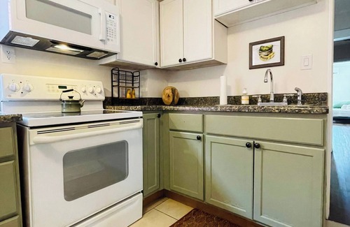 Uniontown Apartamento | Historically Charming 2 bedroom Apartment in the heart of Uniontown