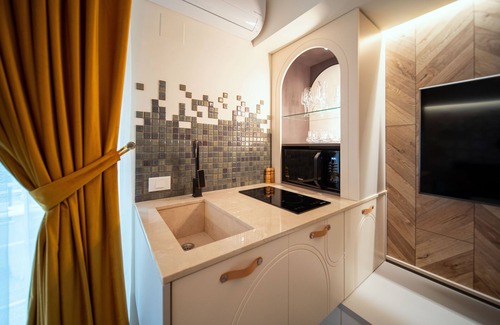 Bucharest City-Centre Apartamento | History Museum Apartment