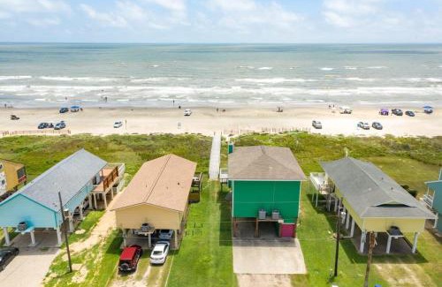 Freeport Casa | Hit the Sand in Seconds - Direct Beachfront