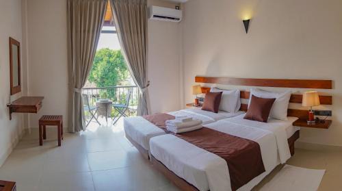 Negombo Hotel | Hive 68 Hotel and Resorts - Negombo