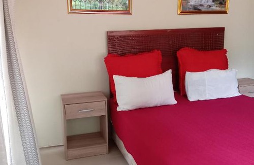 Durban Apartamento | Hlalanathi Lodges - 99 Tagore Rd, Clare Hills, Durban, 4091