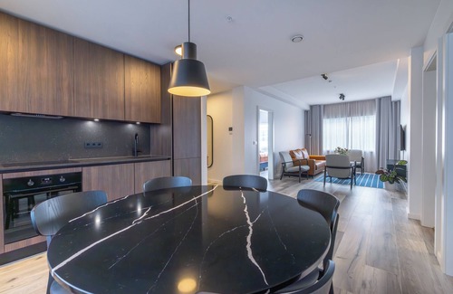 Hliðar Apartamento | Hlemmur Suites