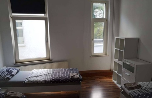 Burgeresch Apartamento | HÖ01 large apartment with dryer and washing machine