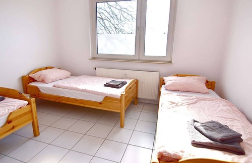 Gremberghoven Apartamento | HÖ01 large apartment with dryer and washing machine