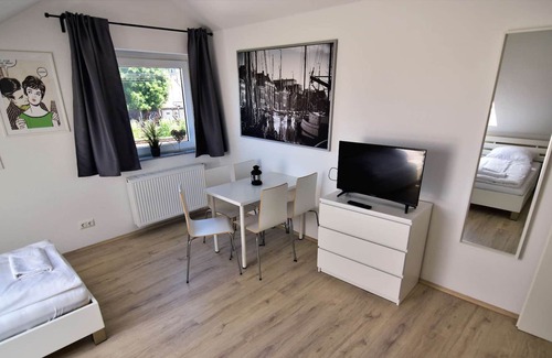 Humboldt - Gremberg Apartamento | HÖ01 large apartment with dryer and washing machine