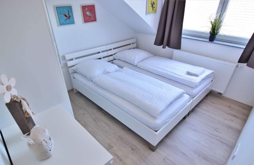 Humboldt - Gremberg Apartamento | HÖ01 large apartment with dryer and washing machine