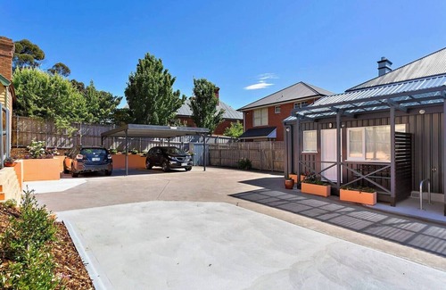 North Hobart Apartamento | Hobart Character Scenic Views in Bustling Locale