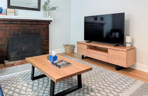 Hobart Central Business District Casa | Hobart City Life With Parking and Wifi