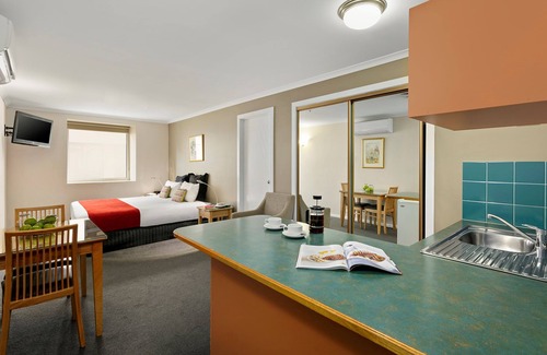 Sullivan's Cove Hotel | Hobart Waterfront Apartments