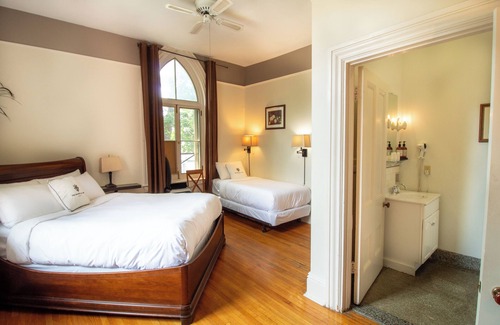 Kingston Cama Y Desayuno | Hochelaga Inn