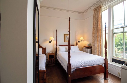 Kingston Cama Y Desayuno | Hochelaga Inn