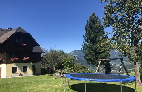 Aigen im Ennstal Apartamento | Vrbo Property