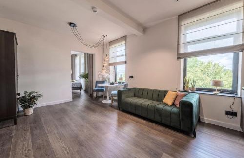 Hasselt Apartamento | Hof van In & Wellness