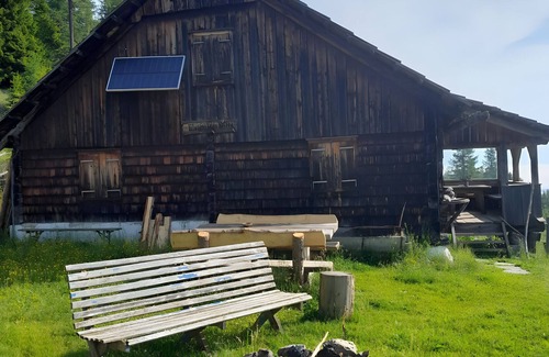 Sankt Margarethen im Lungau Casa | Casa de vacaciones 'Meissnitzer Almhütte' con vistas a la montaña, terraza privada y jardín privado