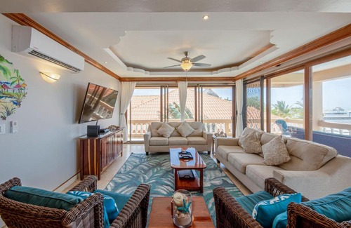 Boca Ciega Complejo | Hol Chan Reef Oceanfront Residences