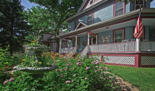 Colorado Springs Cama Y Desayuno | Holden House 1902 Bed & Breakfast Inn