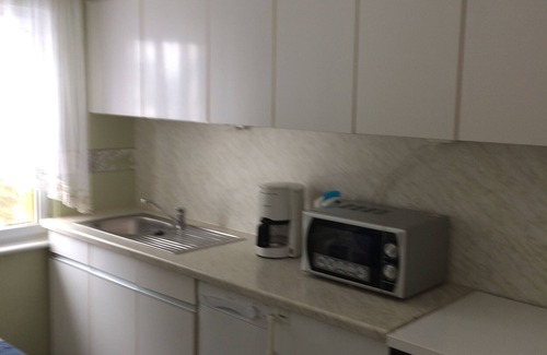Leinatal Casa | Casa de vacaciones 'Haus Am Candelaber' con terraza privada y jardín privado