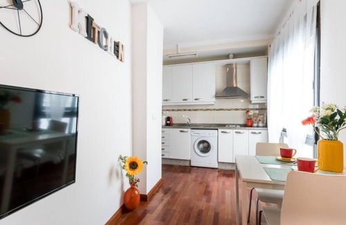 San Julian Apartamento | Holi-Rent Santa Marina Apartamento de una habitación con todas las comodidades.
