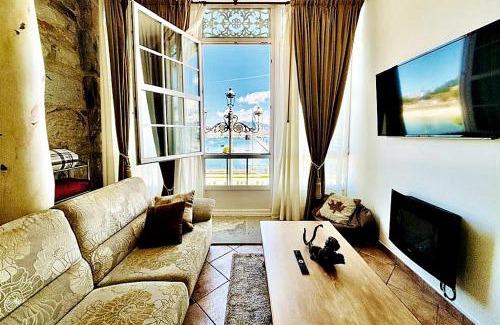 Baiona Old Town Apartamento | Holibai, Solpor, Ap boutique frente paseo marítimo, Baiona
