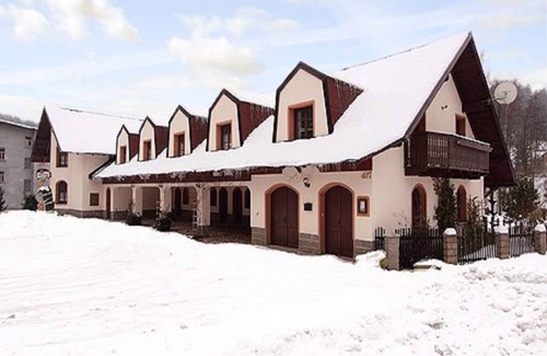 Desna Apartamento | Apartamento vacacional con piscina exterior y wifi