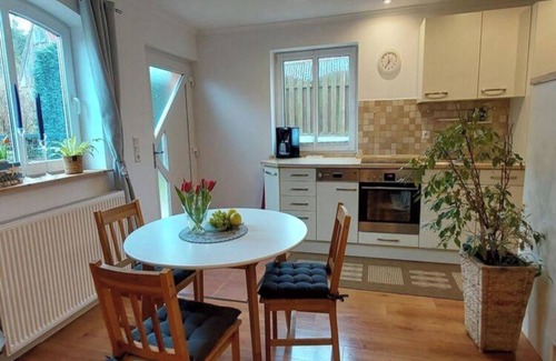 Hohenkirchen Apartamento | Holiday apartment near the beach with a terrace