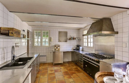 Entraigues-sur-la-Sorgue Otro | Holiday home with airconditioning, heated pool, peaceful countryside setting