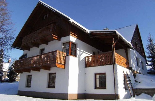 Rokytnice nad Jizerou Apartamento | Apartamento vacacional en una zona turística
