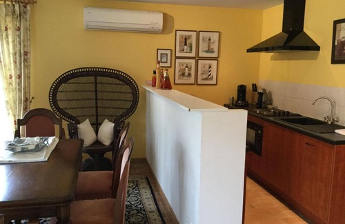 Saint-Pey-de-Castets Apartamento | Apartamento de vacaciones Castillon la Bataille para 2 - 4 personas con 2 dormitorios - Apartamento