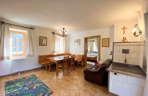 Gemeinde Hohenbrugg-Weinberg Otro | Holiday apartment "Brechelstubn" with breakfast - Pumpkin farm Gartner