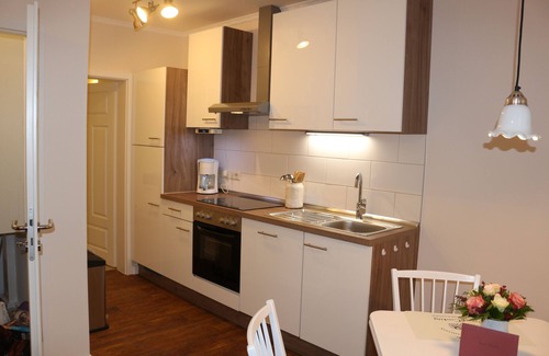 Havelberg Apartamento | Apartamento de vacaciones en el Havel con vistas a la catedral en la planta baja