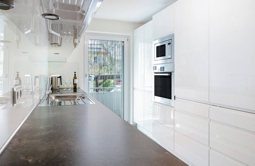 Unteruhldingen Apartamento | Apartamento vacacional 'See Oase' con terraza privada y balcón