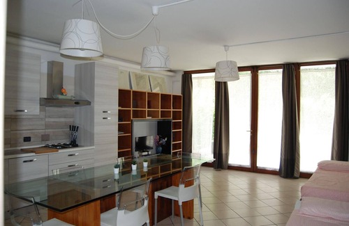 Desenzano del Garda Apartamento | Apartamento de vacaciones Desenzano del Garda para 1 - 6 personas con 2 dormitorios - Casa adosada