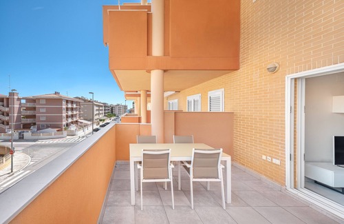 Canet de Berenguer Apartamento | Apartamento "Lopimar Exclusivo" con piscina, balcón privado y Wi-Fi