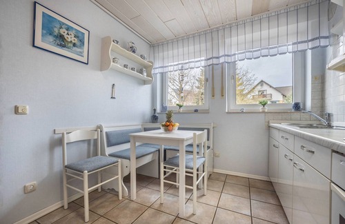 Porta Westfalica Apartamento | Apartamento vacacional "Sunshine" con terraza privada, jardín privado y Wi-Fi
