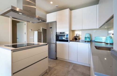 Mijas Apartamento | Apartamento Vacacional "Azalea 471" con Piscina, Terrazas y Wi-Fi