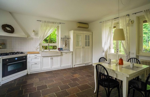 Monate Apartamento | Holiday apartment Travedona Monate for 1 - 6 persons with 2 bedrooms - Holiday apartment
