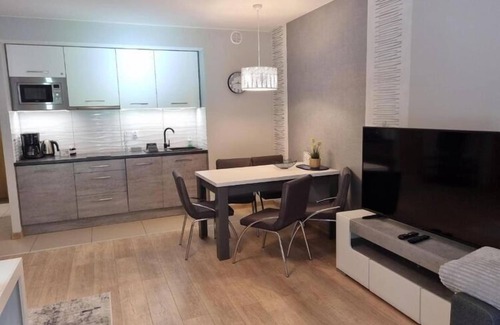 Szklarska Poreba Apartamento | Apartamento en Szklarska Poręba con vista al bosque