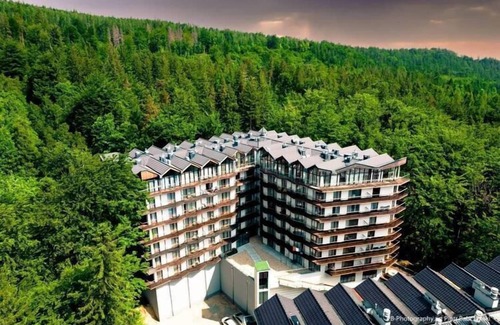 Szklarska Poreba Apartamento | Apartamento en Szklarska Poręba con vista al bosque